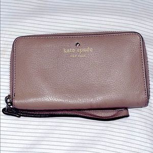Kate Spade Tan Wristlet
